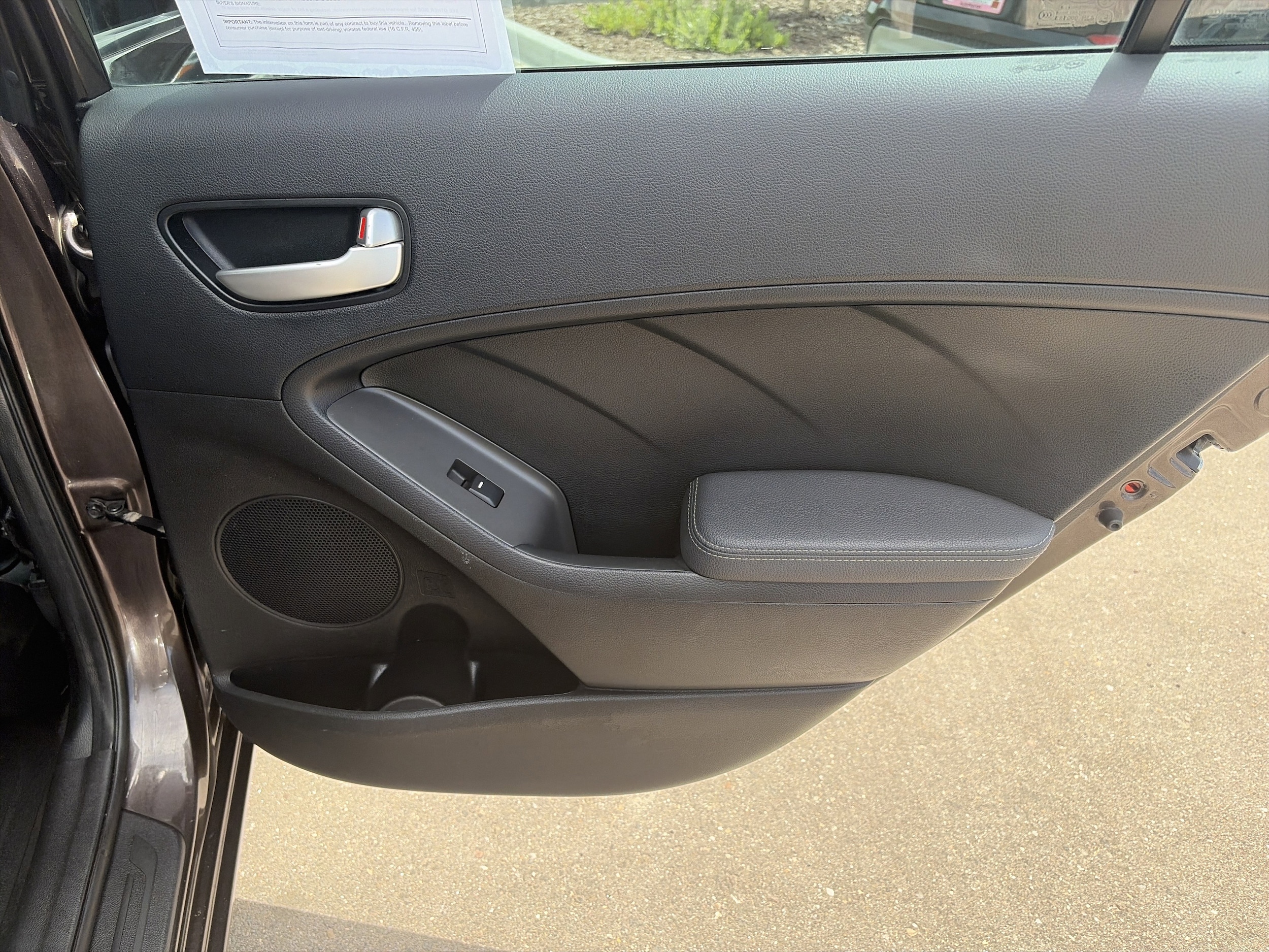 2018 Kia FORTE LX - Photo 23