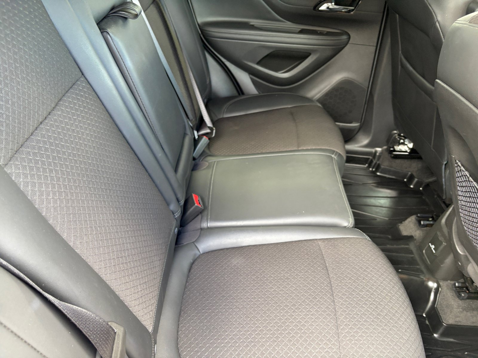 2020 Buick Encore Sport Touring - Photo 19