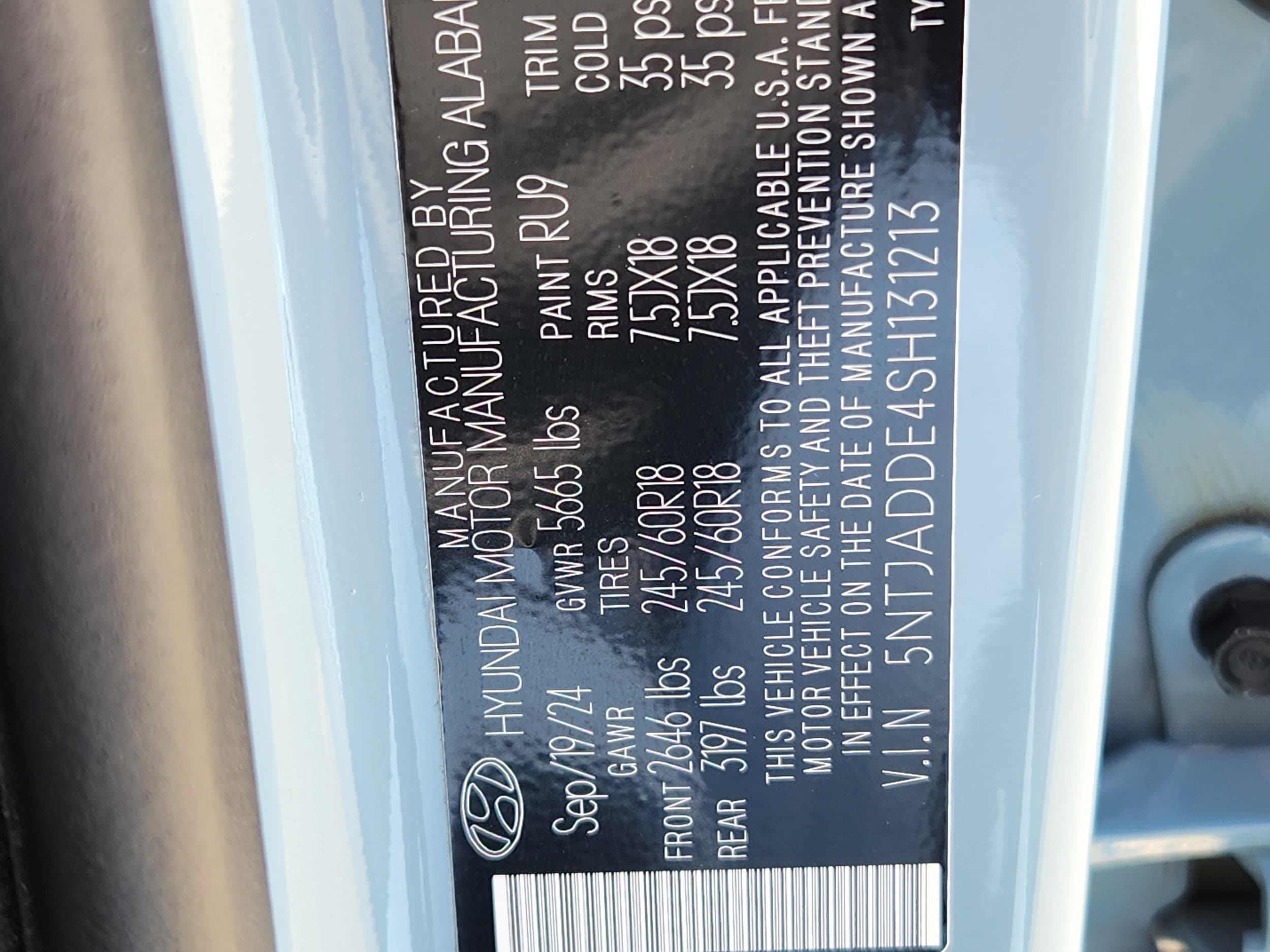 2025 Hyundai Santa Cruz SE - Photo 29