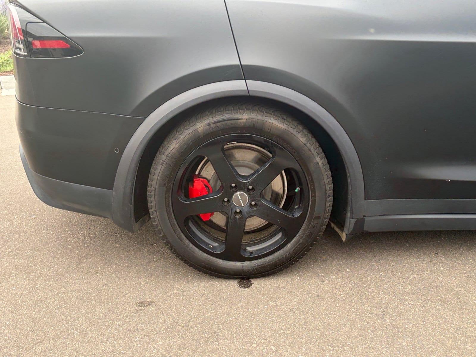 2022 Tesla Model X Long Range - Photo 25