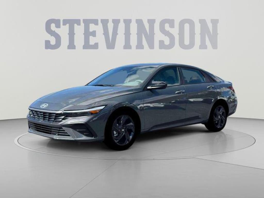 New 2026 Hyundai Elantra SEL Sport Sedan