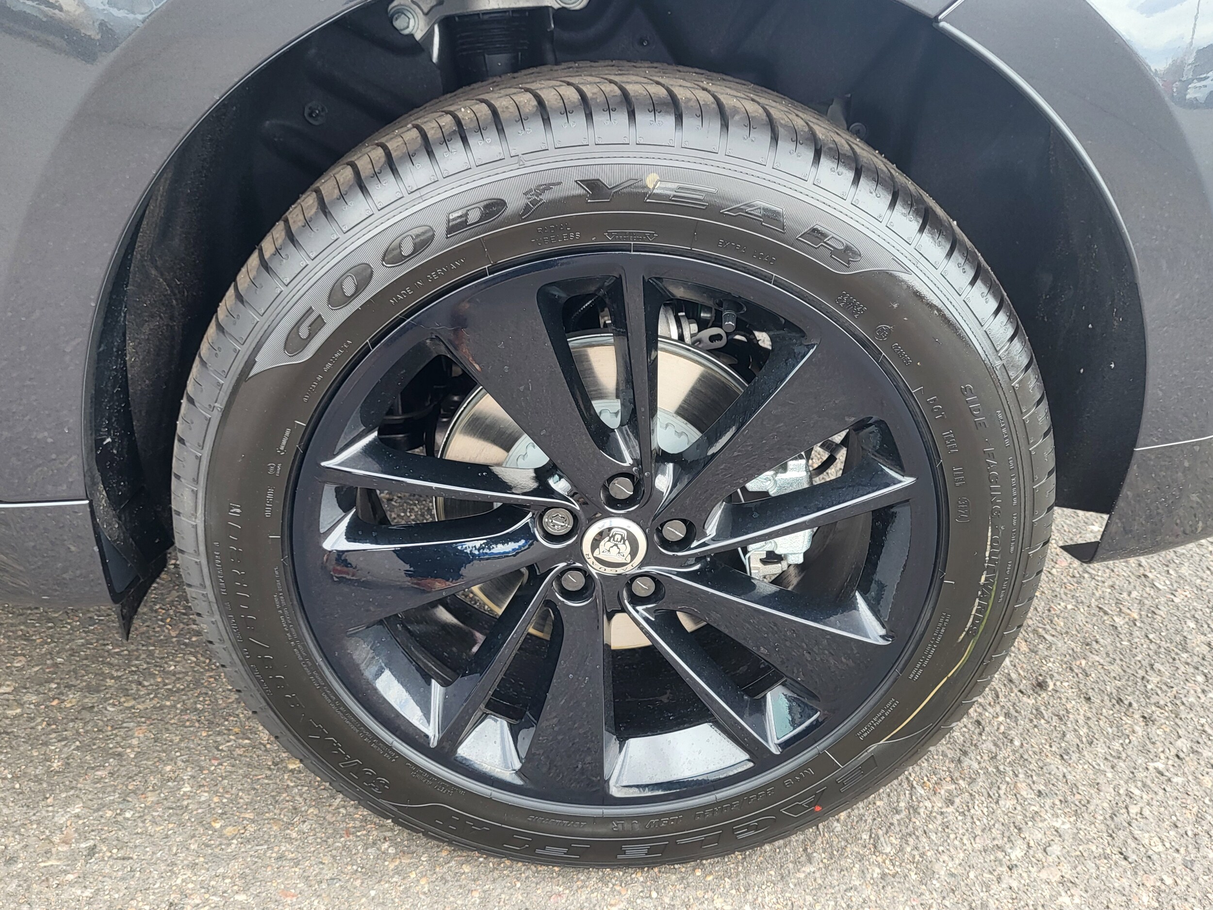 2026 Jaguar F-Pace R-Dynamic S - Photo 27