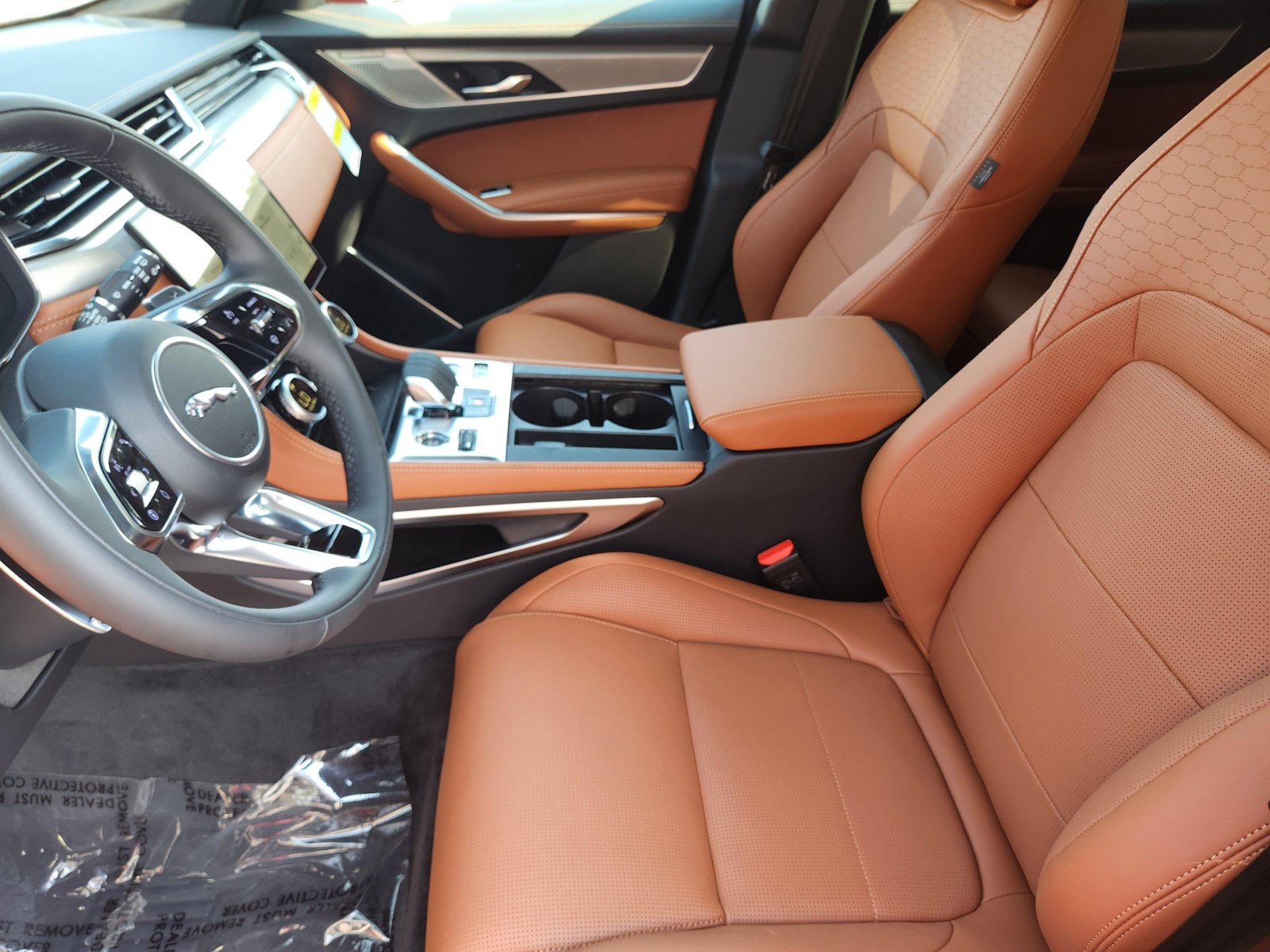 2026 Jaguar F-Pace R-Dynamic S - Photo 16