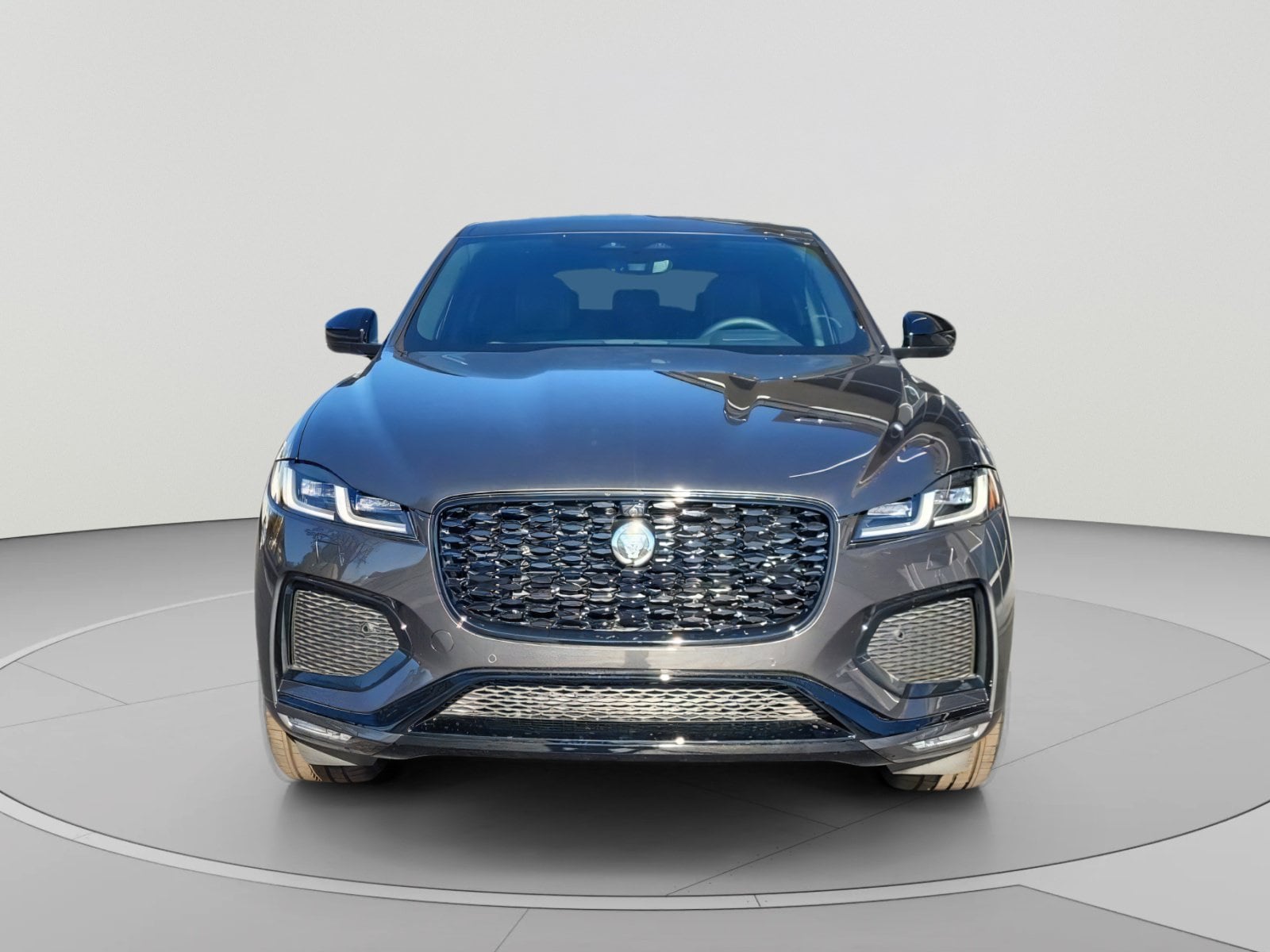 2026 Jaguar F-Pace R-Dynamic S - Photo 6