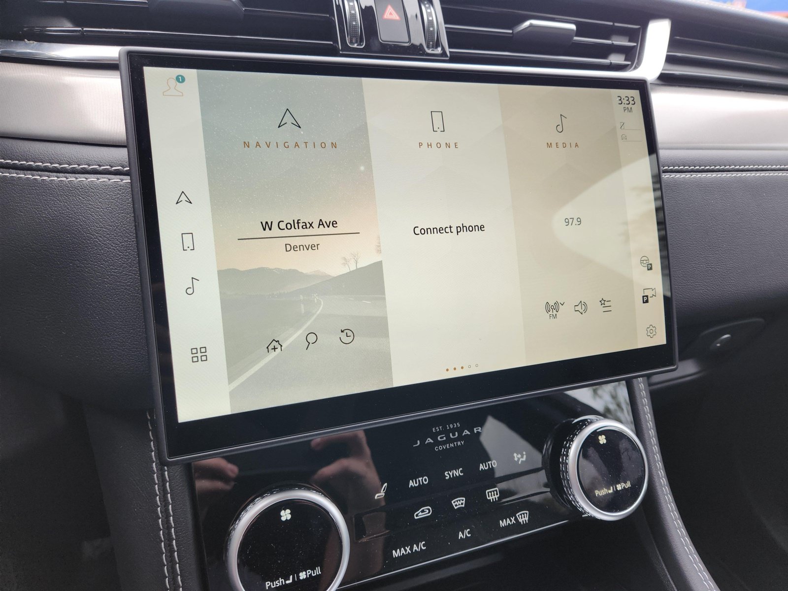 2026 Jaguar F-Pace R-Dynamic S - Photo 10