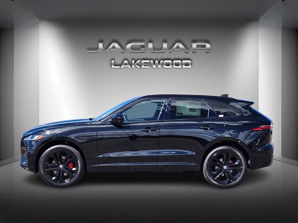 2026 Jaguar F-PACE P400 R-Dynamic S photo 2