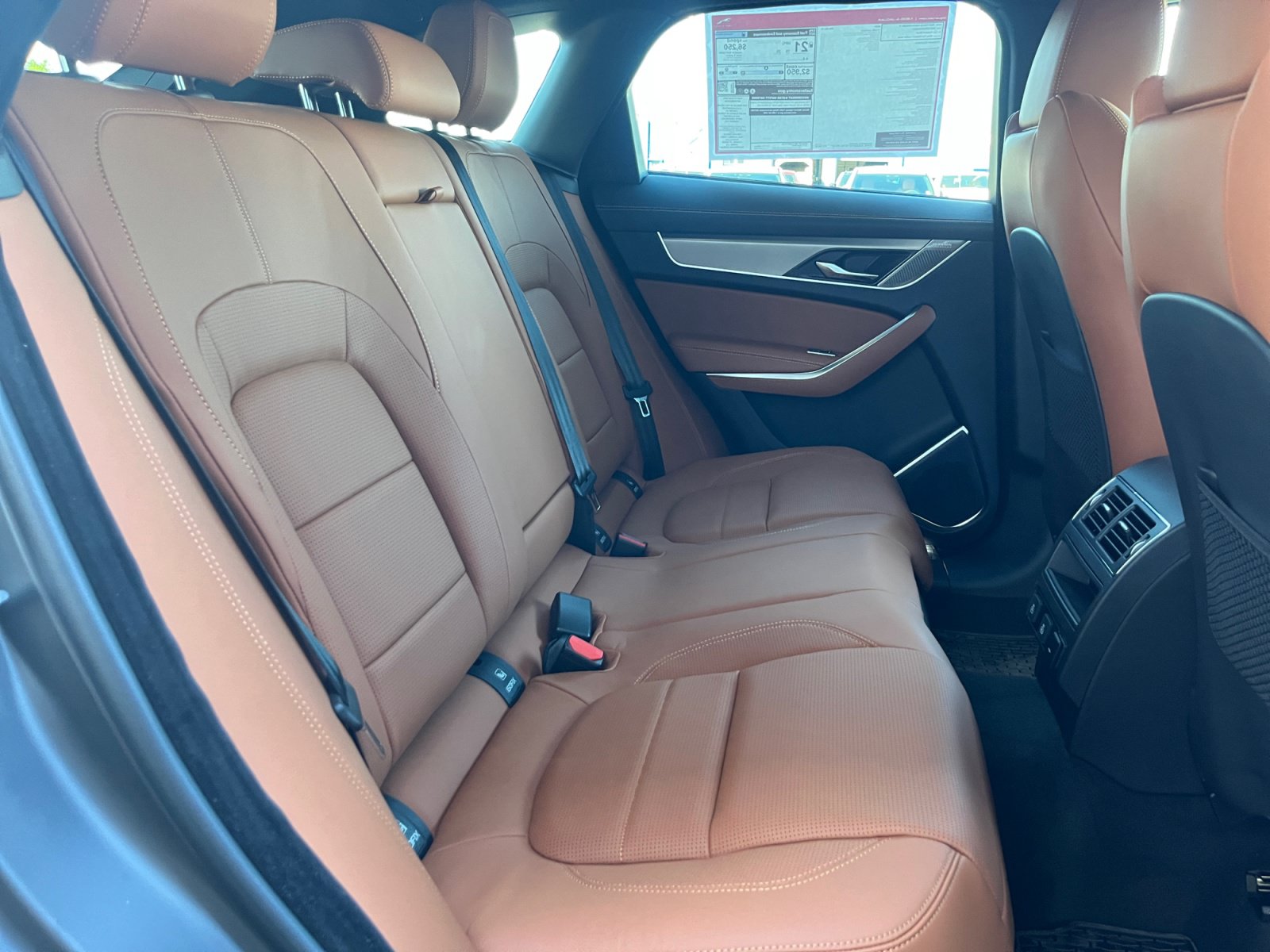 2026 Jaguar F-Pace R-Dynamic S - Photo 18