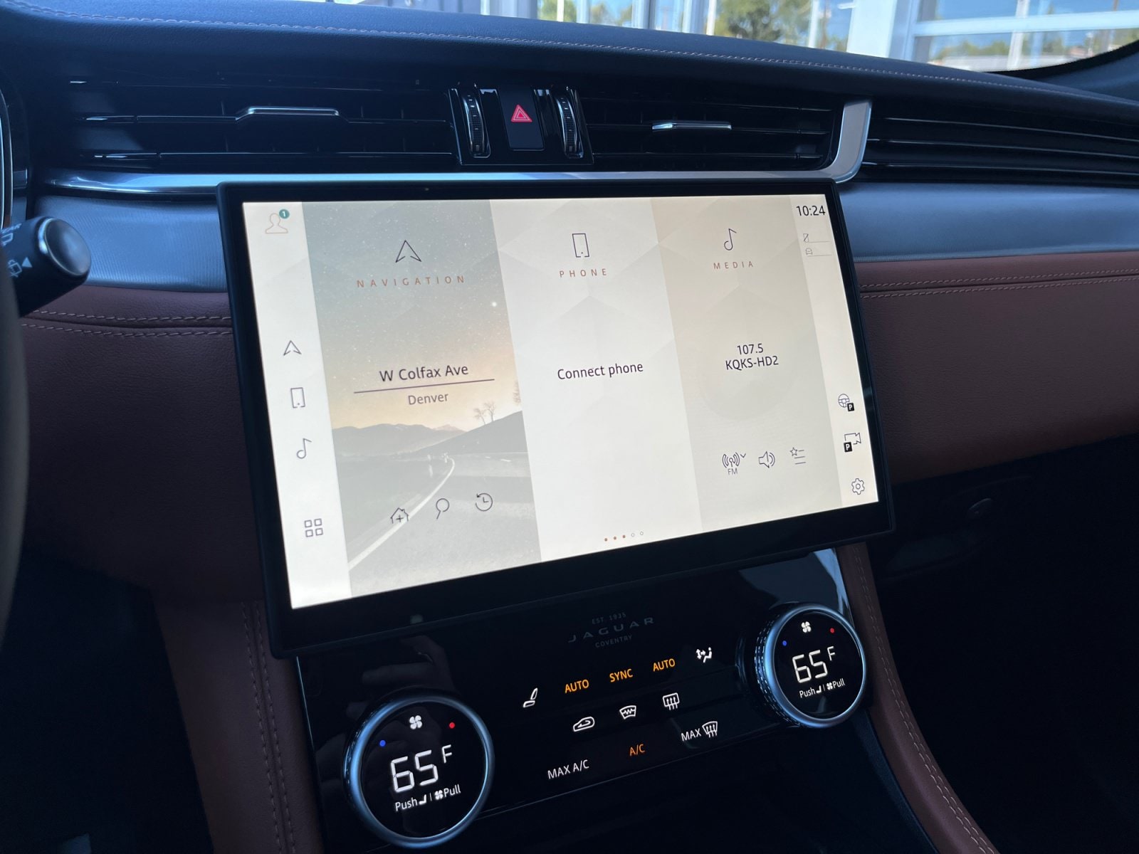 2026 Jaguar F-Pace R-Dynamic S - Photo 12