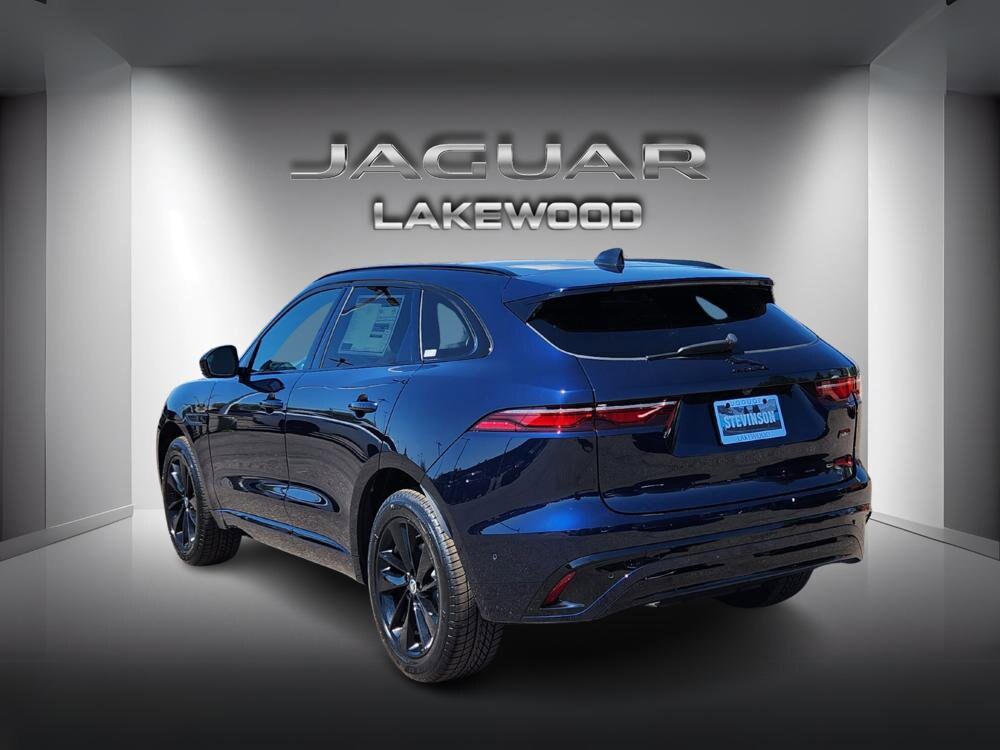 2026 Jaguar F-PACE P250 R-Dynamic S photo 3