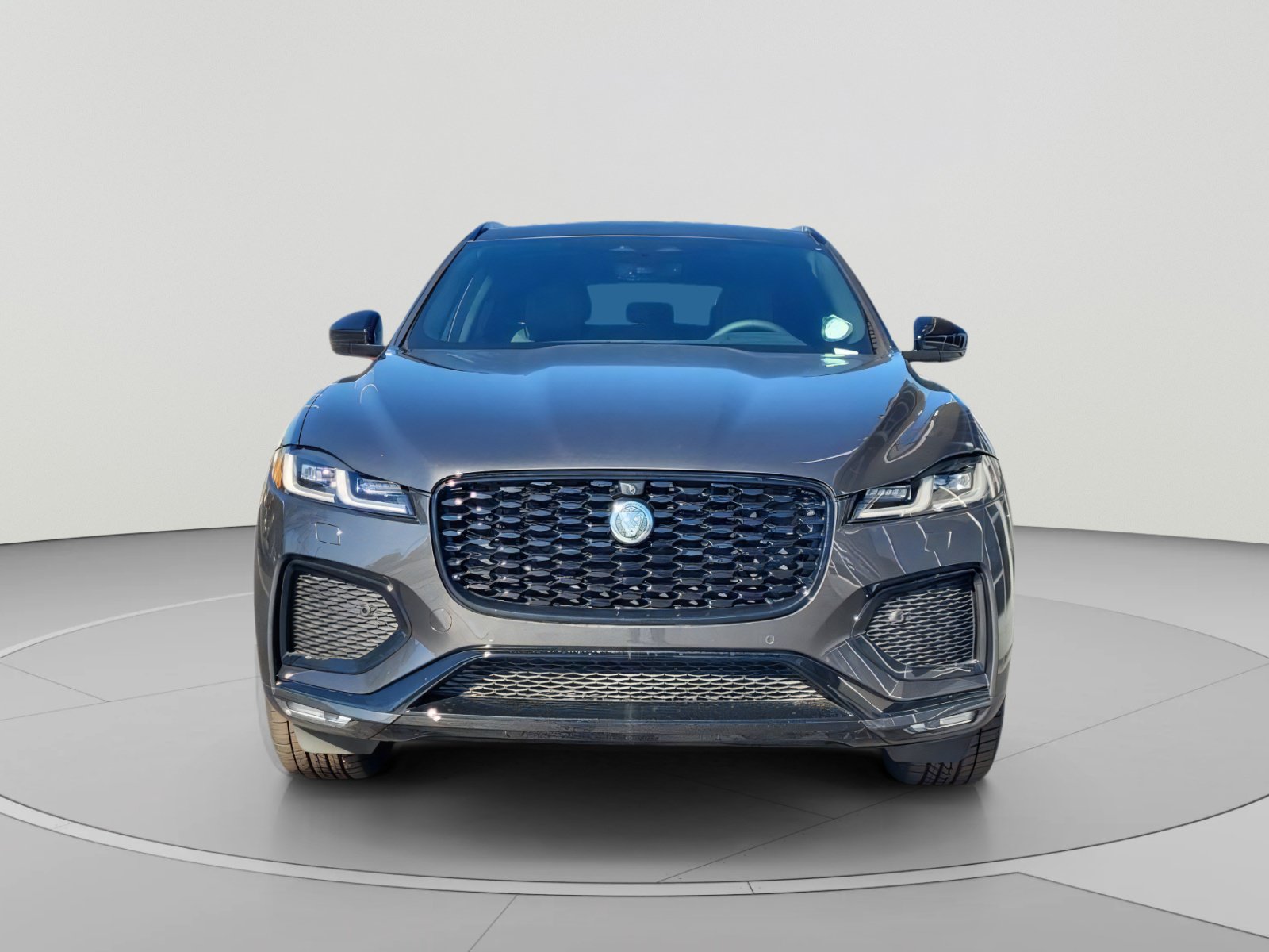 2026 Jaguar F-Pace R-Dynamic S - Photo 6