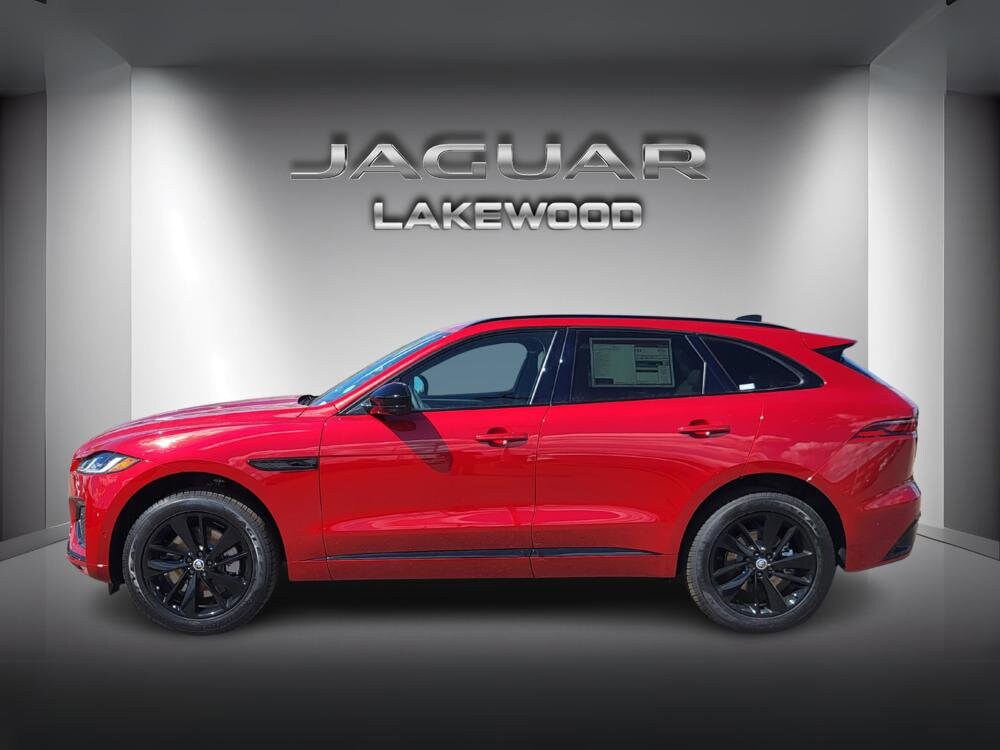 2026 Jaguar F-PACE P250 R-Dynamic S photo 2