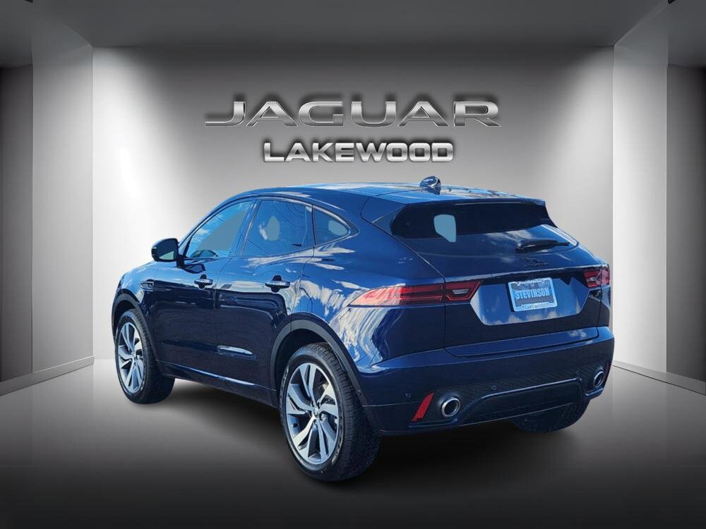 2024 Jaguar E-PACE R-Dynamic photo 3