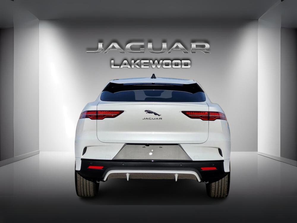 2024 Jaguar I-PACE EV400 HSE photo 4