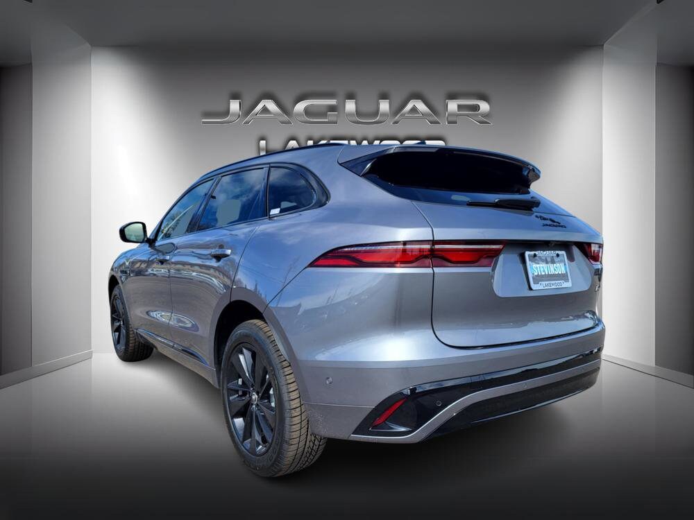 2026 Jaguar F-PACE P250 R-Dynamic S photo 3
