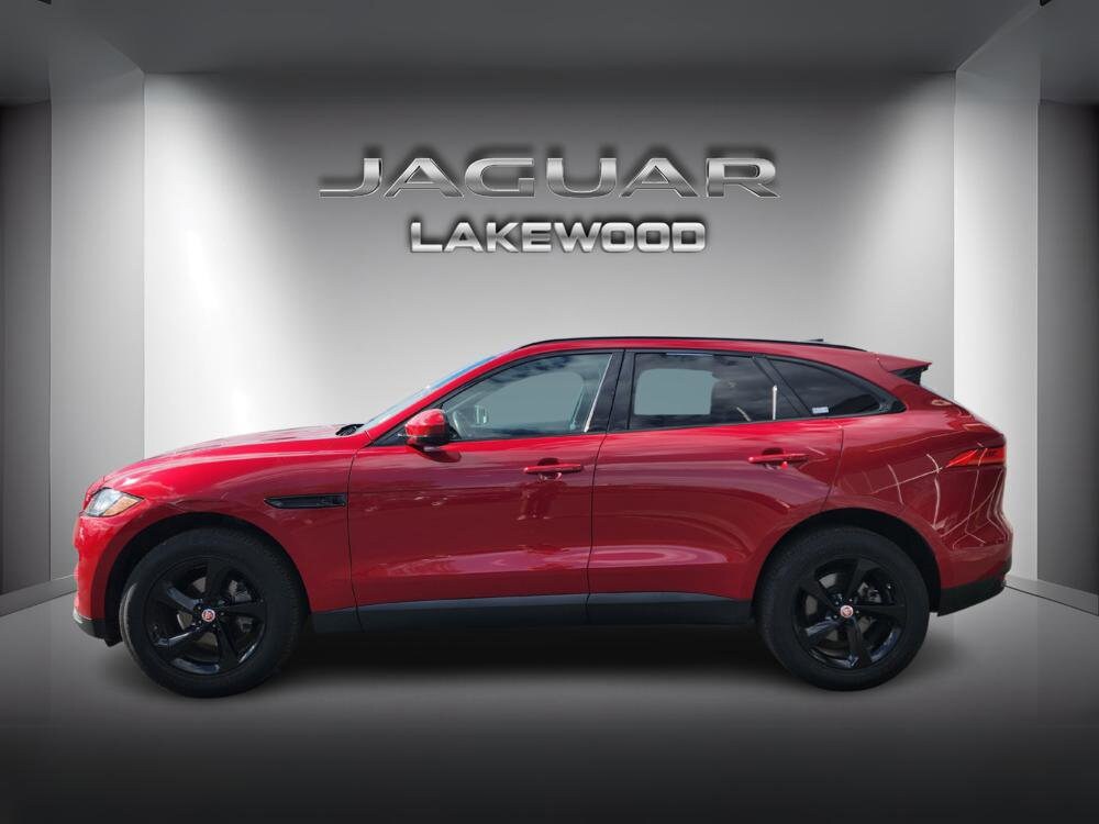 2020 Jaguar F-PACE Premium photo 2