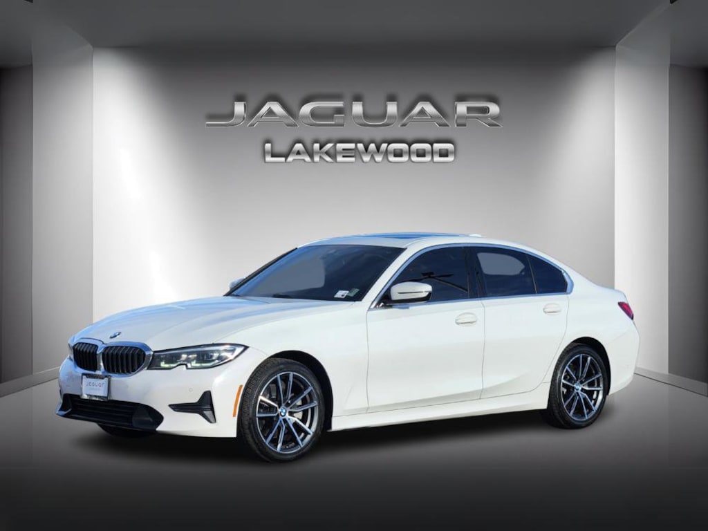 Used 2021 BMW 3 Series 330i xDrive Sedan