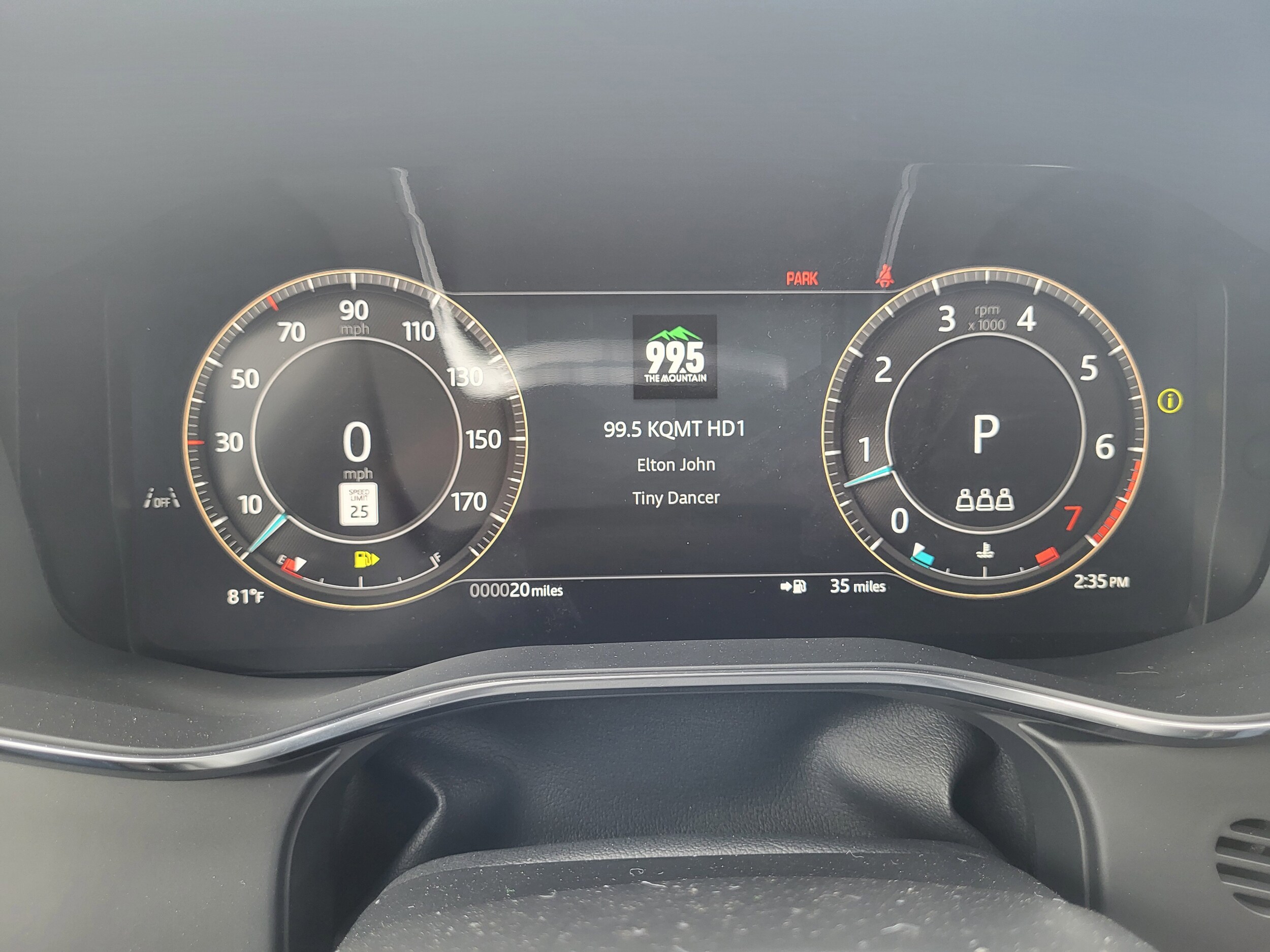 2026 Jaguar F-Pace R-Dynamic S - Photo 10