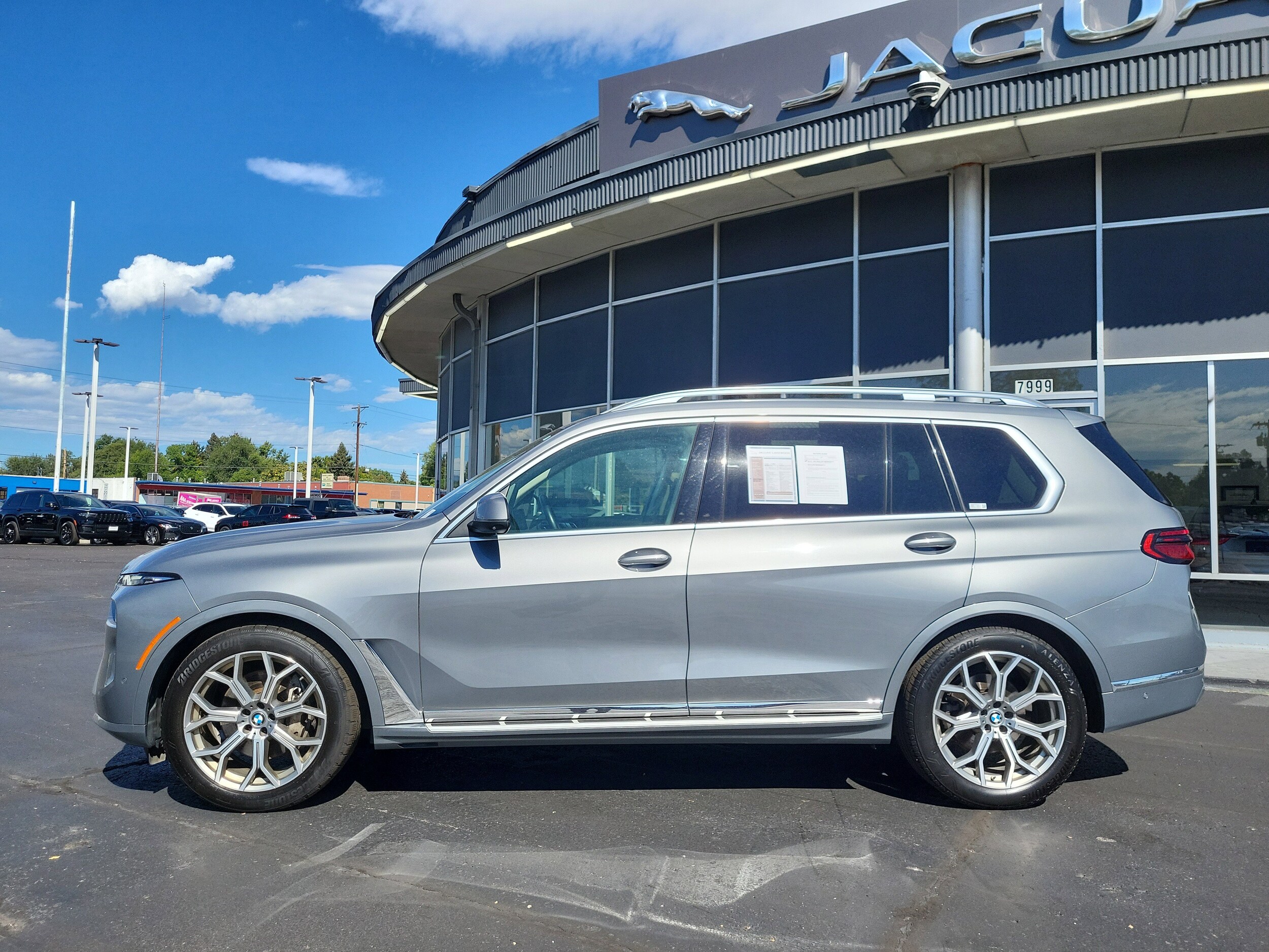 2024 Bmw X7 xDrive40i photo 2