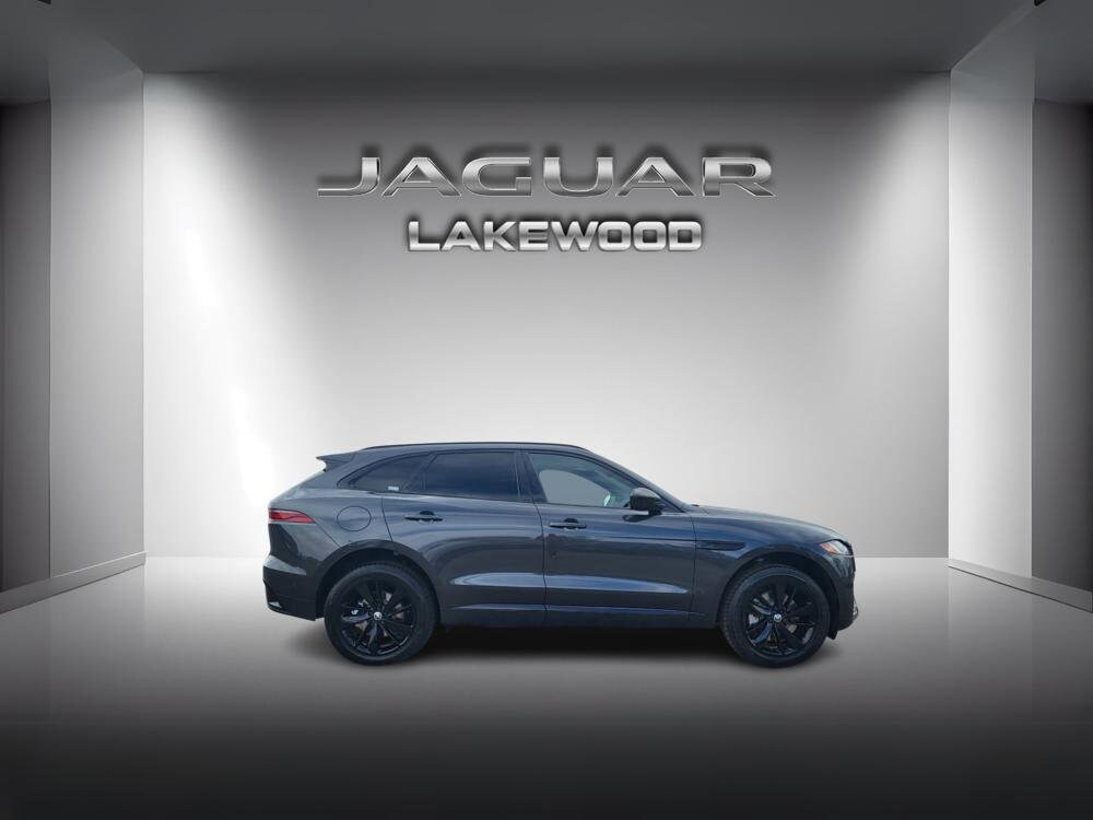 2026 Jaguar F-Pace R-Dynamic S - Photo 6