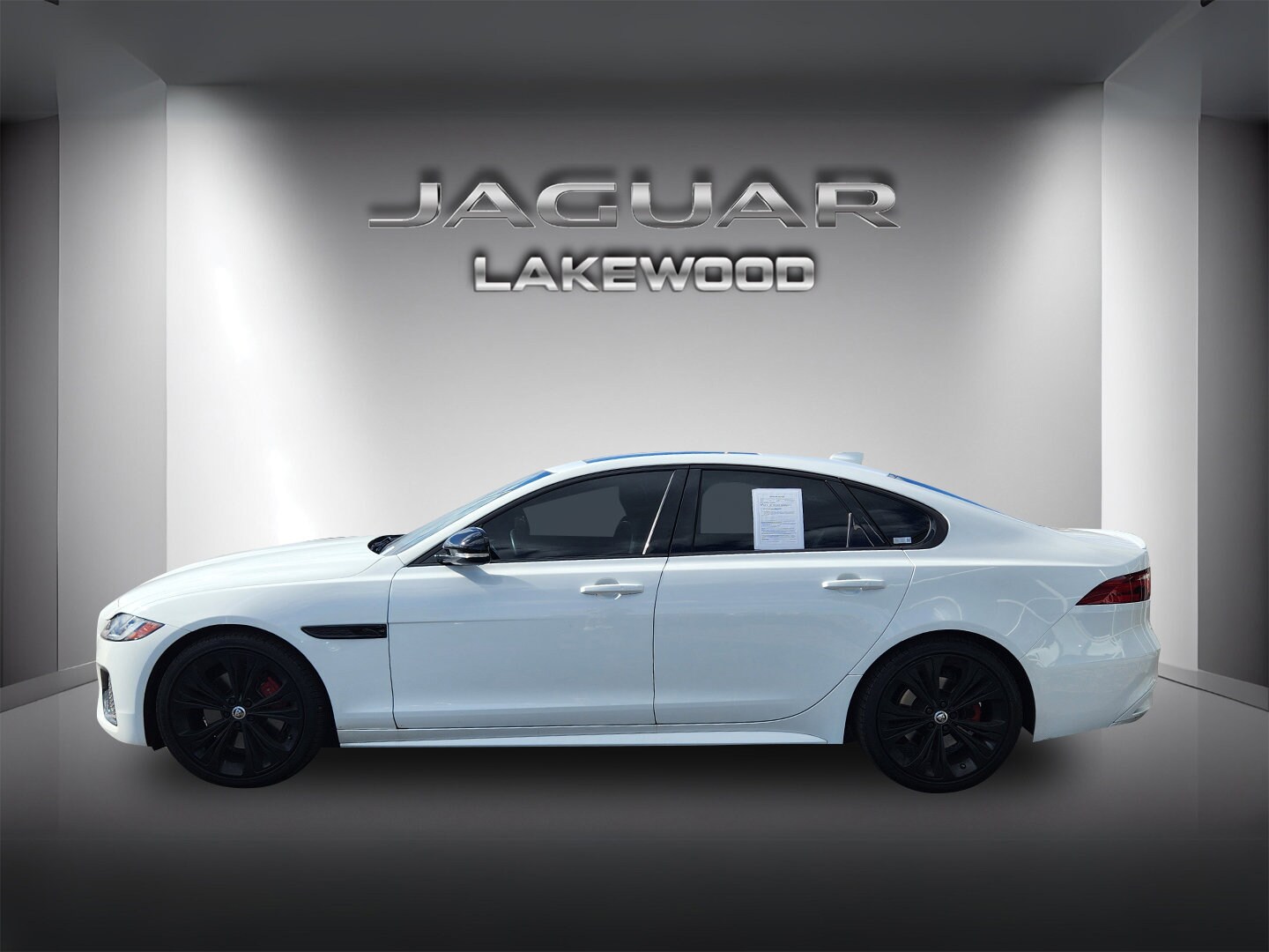 2024 Jaguar XF P300 R-Dynamic SE photo 2