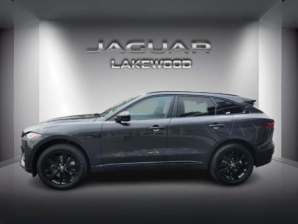 2026 Jaguar F-PACE P250 R-Dynamic S photo 2