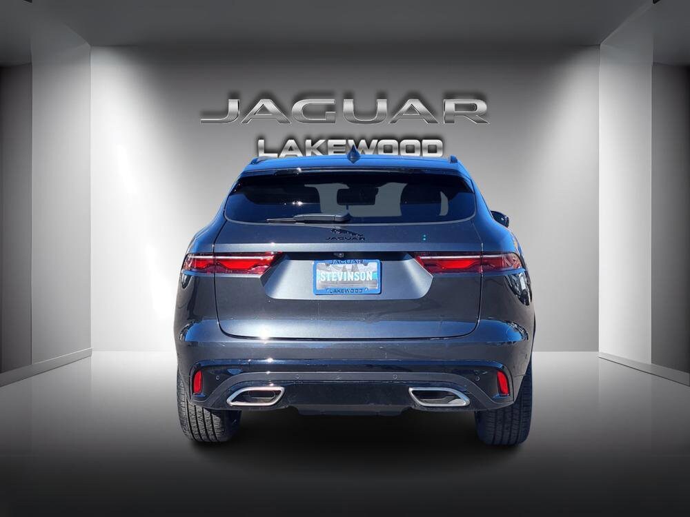 2025 Jaguar F-PACE P400 R-Dynamic S photo 4
