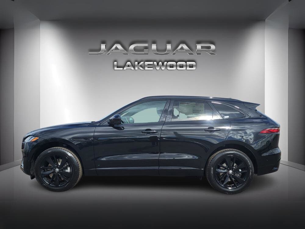 2026 Jaguar F-PACE P250 R-Dynamic S photo 2