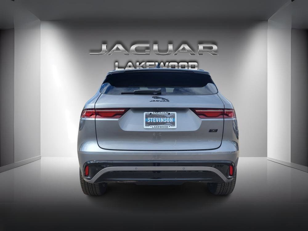 2026 Jaguar F-PACE P250 R-Dynamic S photo 4