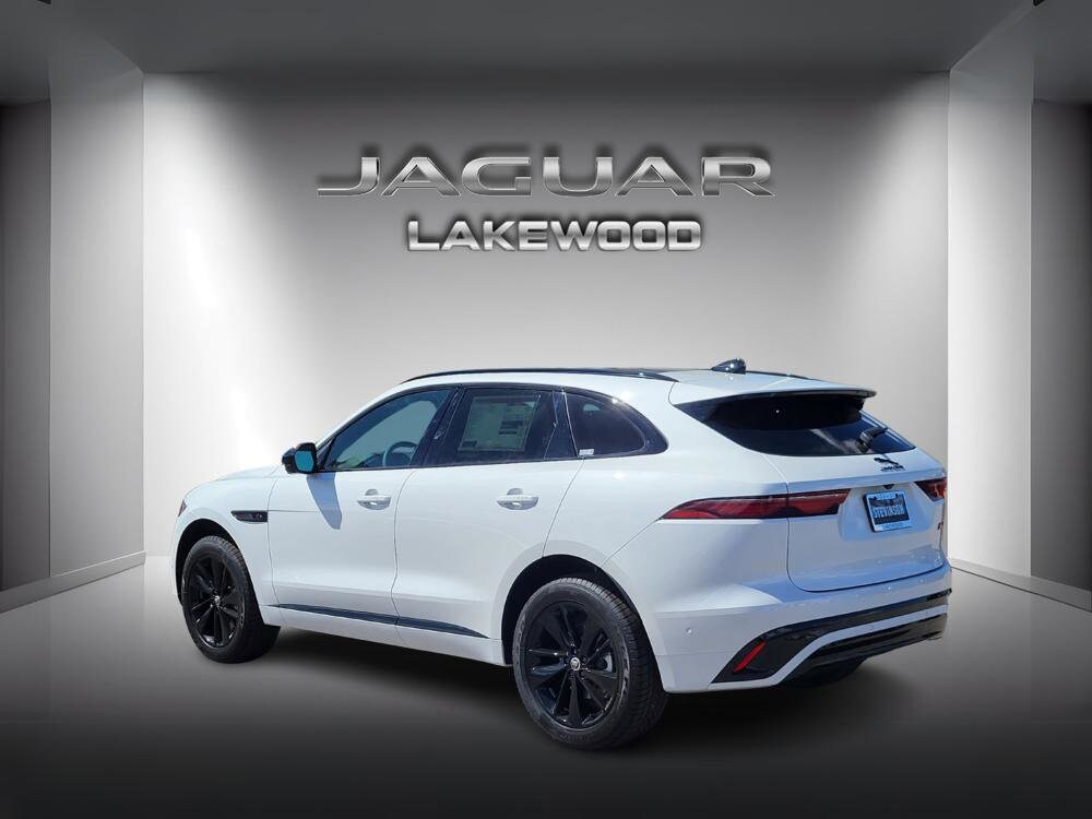 2026 Jaguar F-PACE P250 R-Dynamic S photo 3