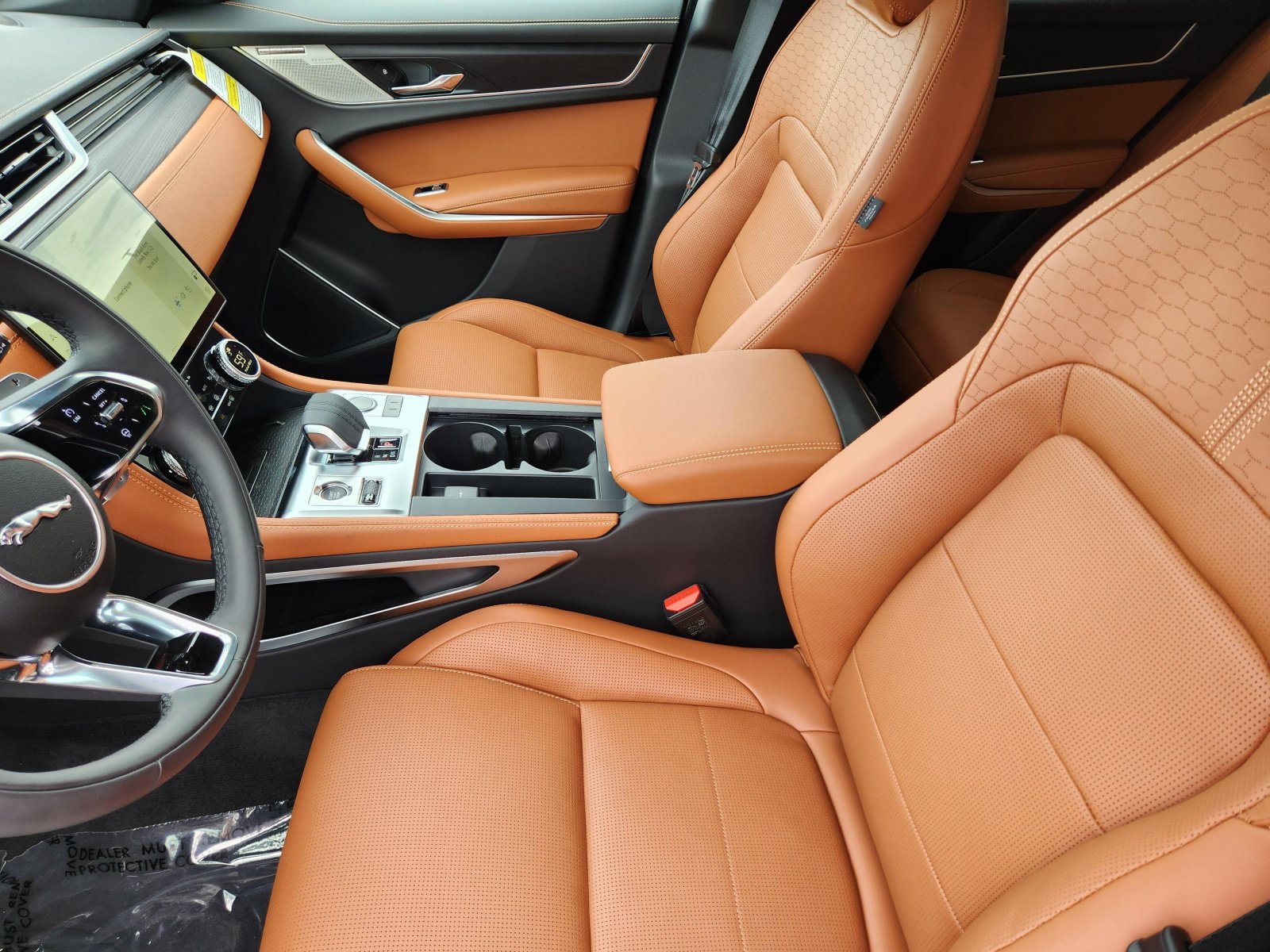 2026 Jaguar F-Pace R-Dynamic S - Photo 16