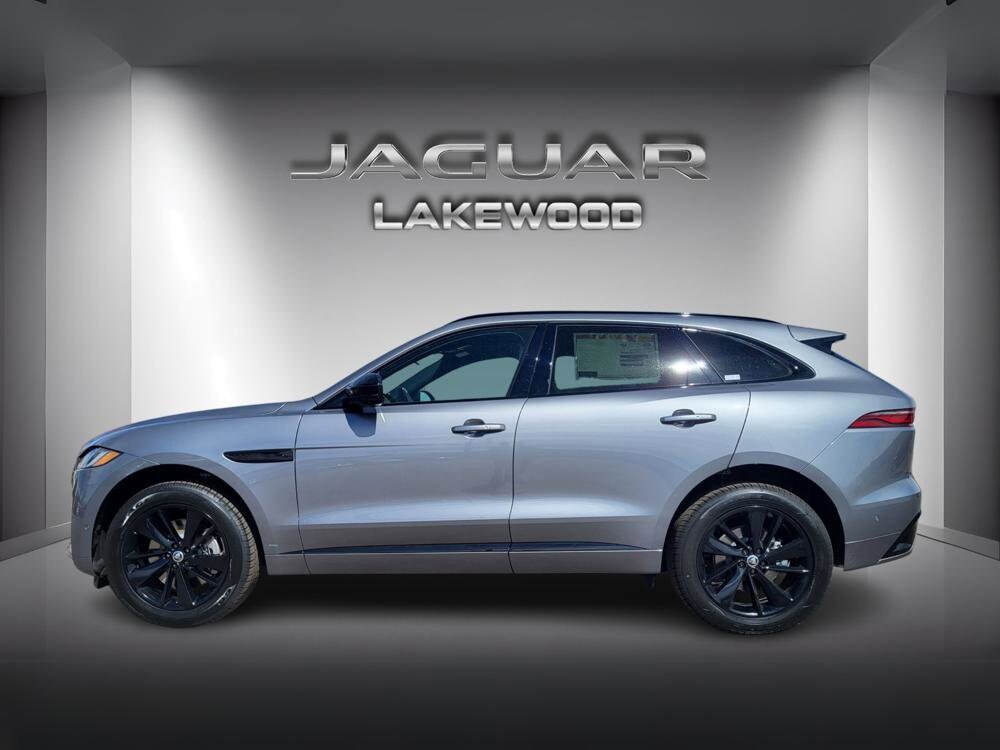 2026 Jaguar F-PACE P250 R-Dynamic S photo 2