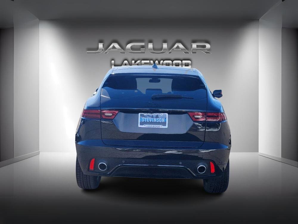 2024 Jaguar E-PACE R-Dynamic photo 4