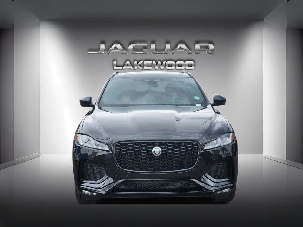 2026 Jaguar F-Pace R-Dynamic S - Photo 6