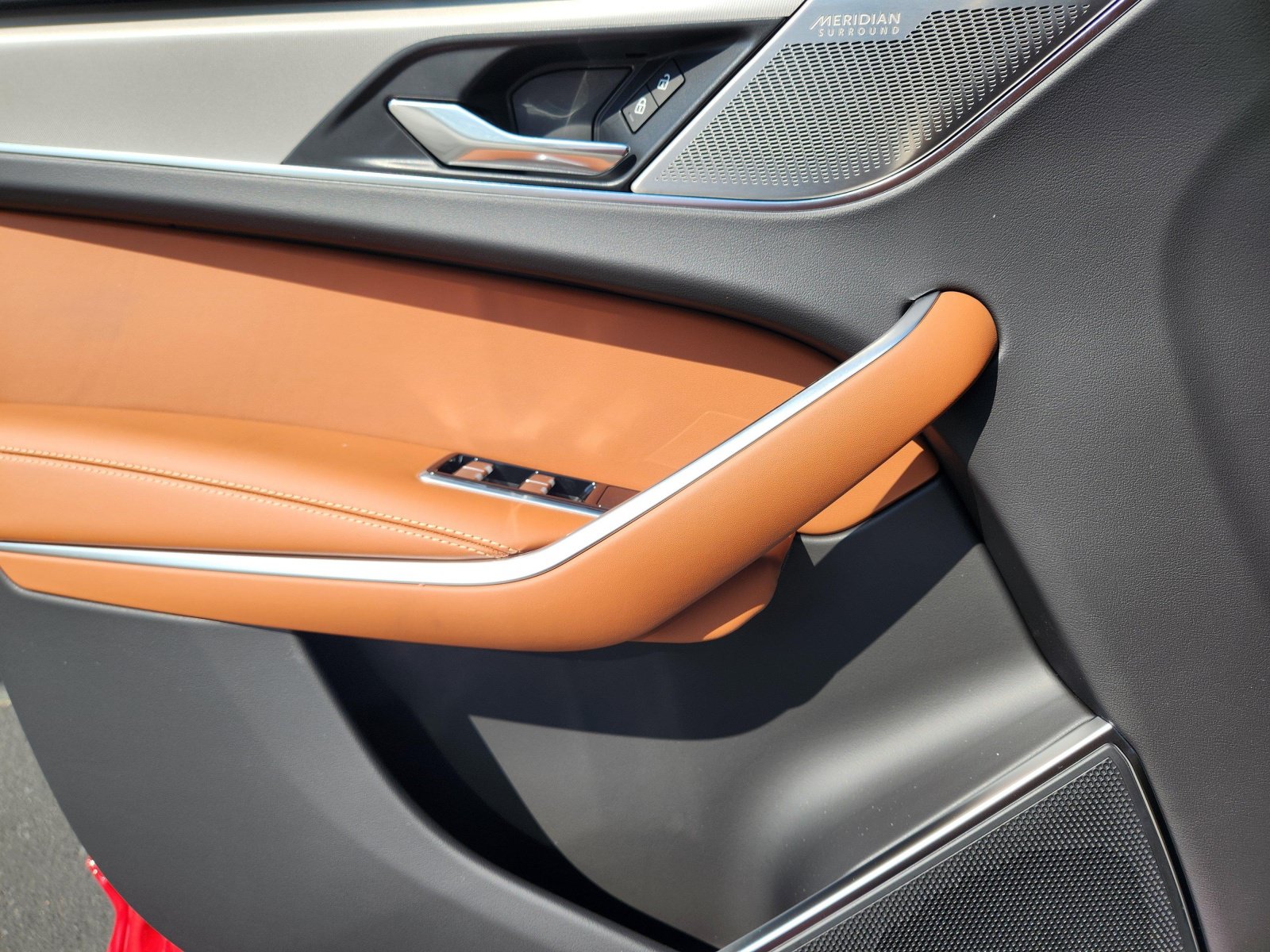 2026 Jaguar F-Pace R-Dynamic S - Photo 12