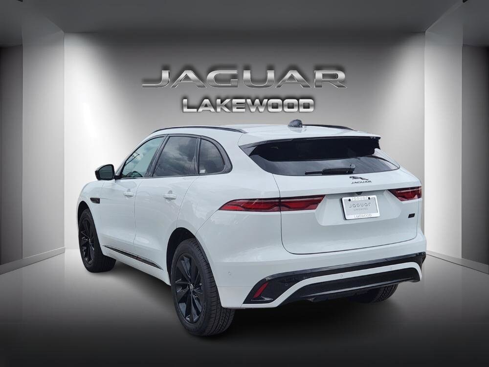 2026 Jaguar F-PACE P250 R-Dynamic S photo 2