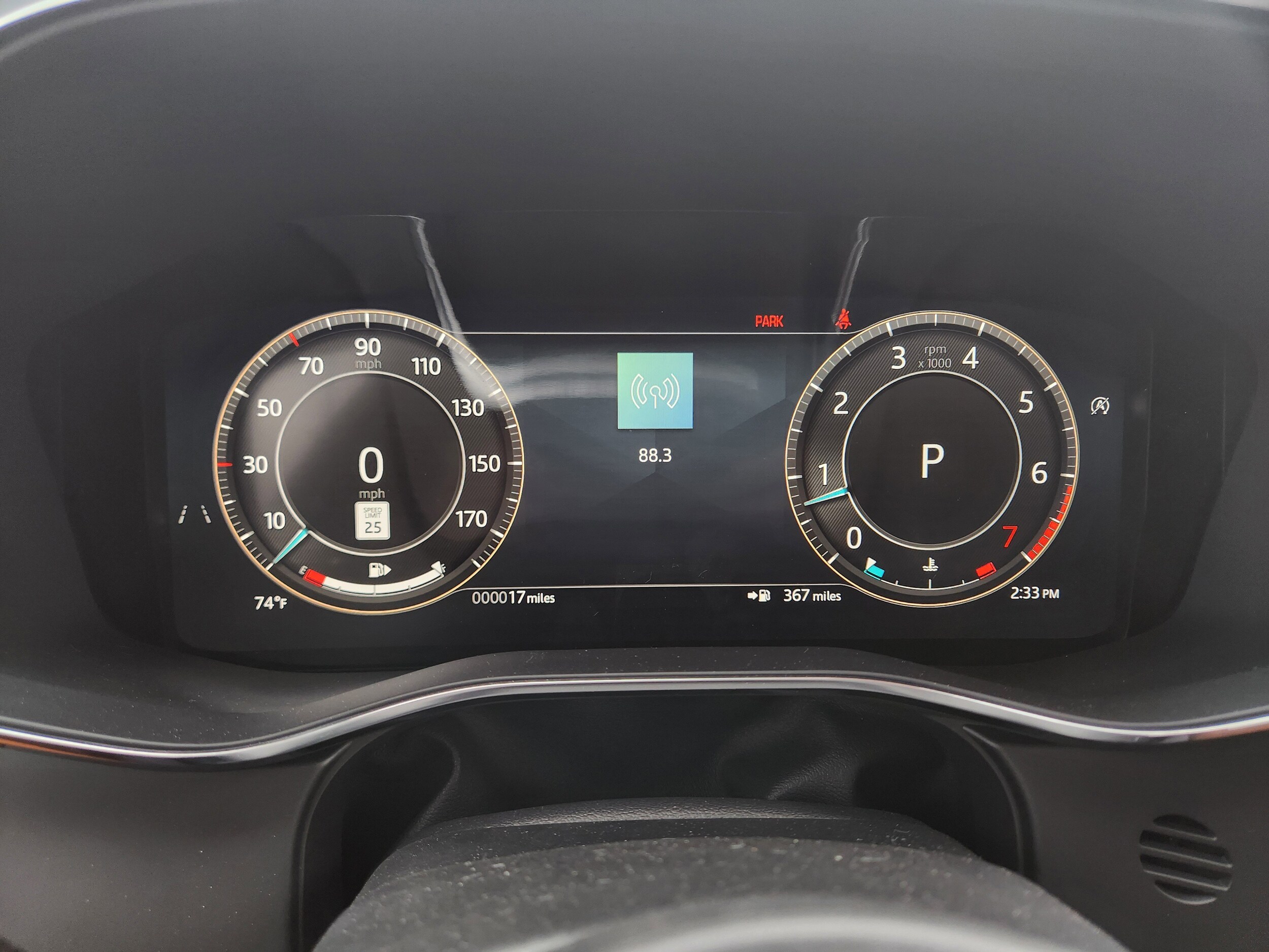 2026 Jaguar F-Pace R-Dynamic S - Photo 8