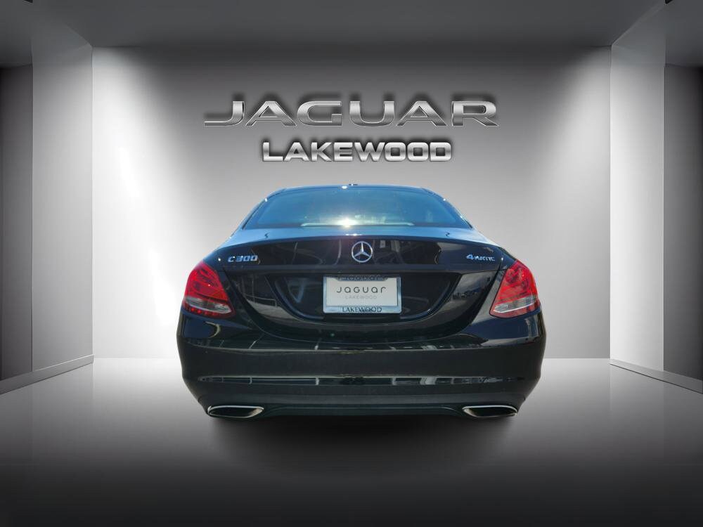 2018 Mercedes Benz C 300 4MATIC Sedan photo 4