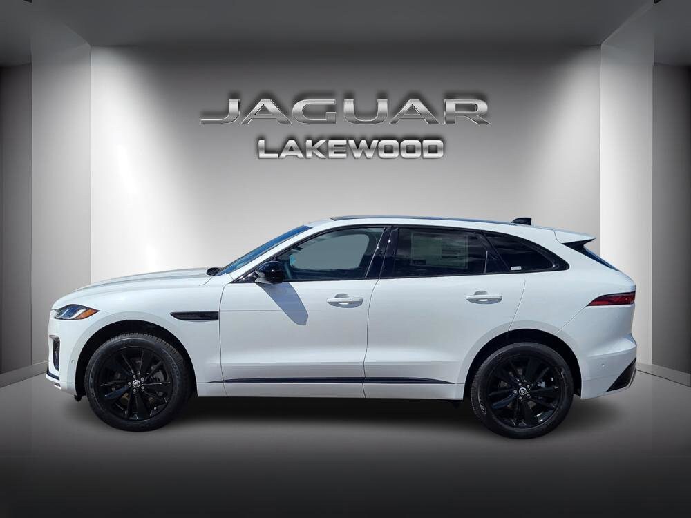 2026 Jaguar F-PACE P400 R-Dynamic S photo 2