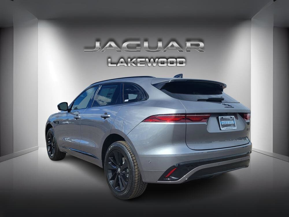 2026 Jaguar F-PACE P250 R-Dynamic S photo 3