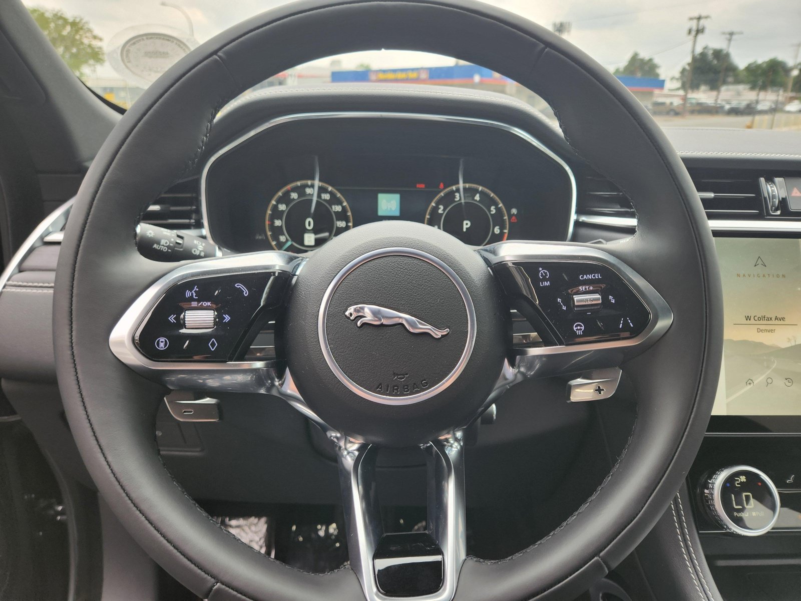 2026 Jaguar F-Pace R-Dynamic S - Photo 7
