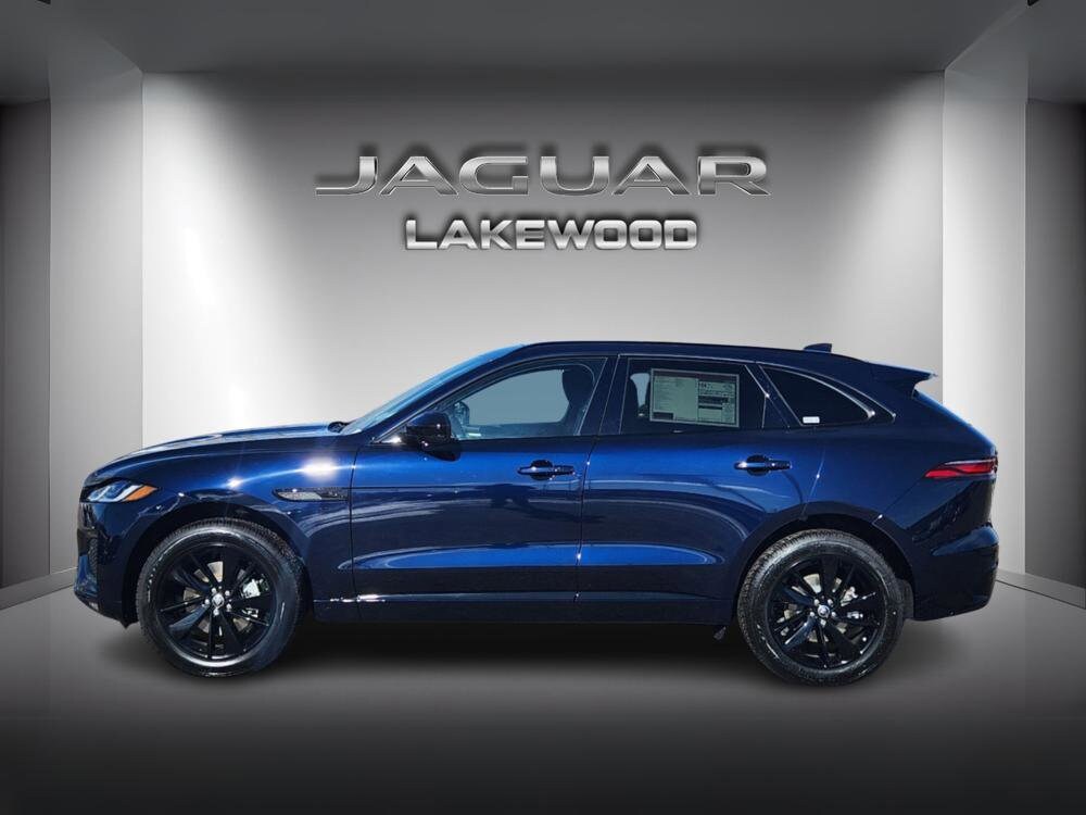 2025 Jaguar F-PACE P250 R-Dynamic S photo 2