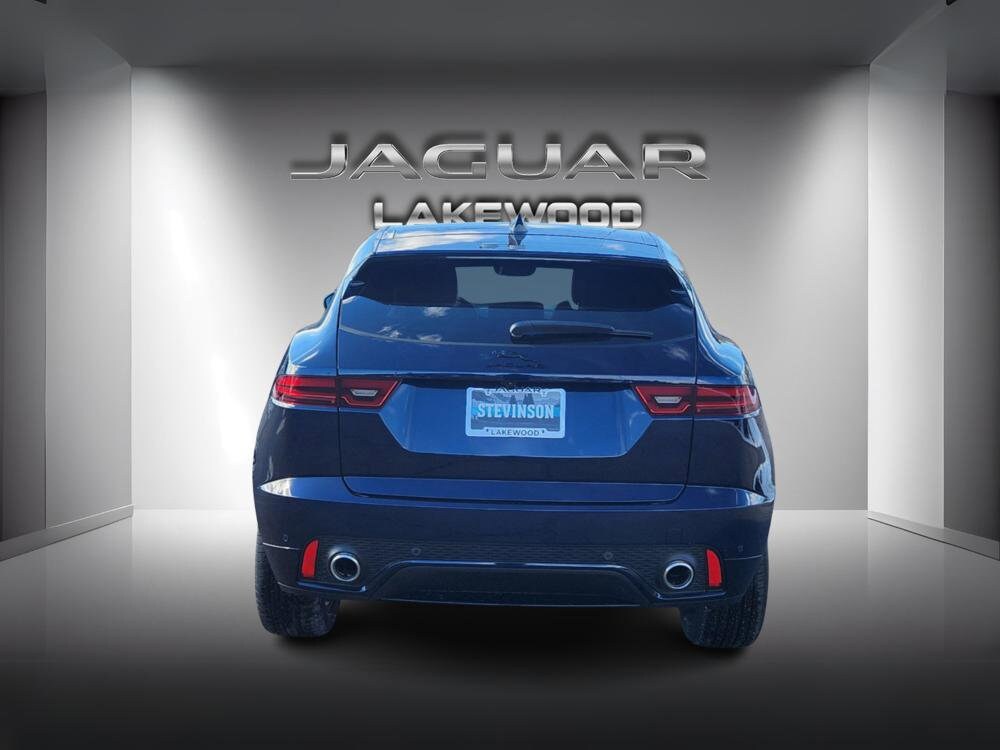 2024 Jaguar E-PACE R-Dynamic photo 4