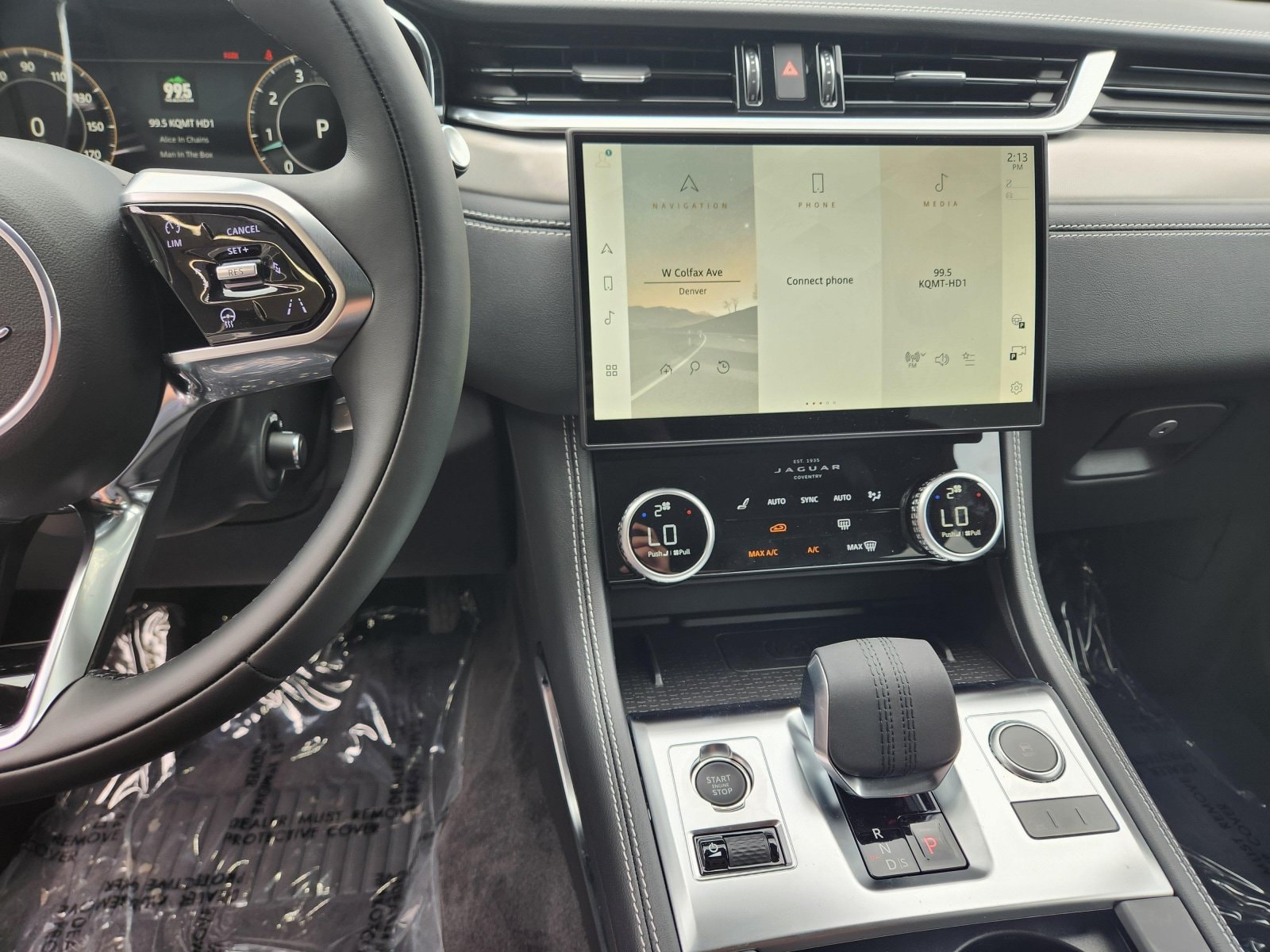 2026 Jaguar F-Pace R-Dynamic S - Photo 9