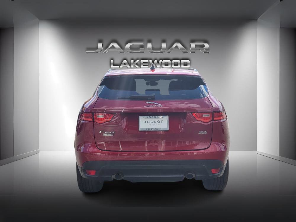 2020 Jaguar F-PACE Premium photo 4