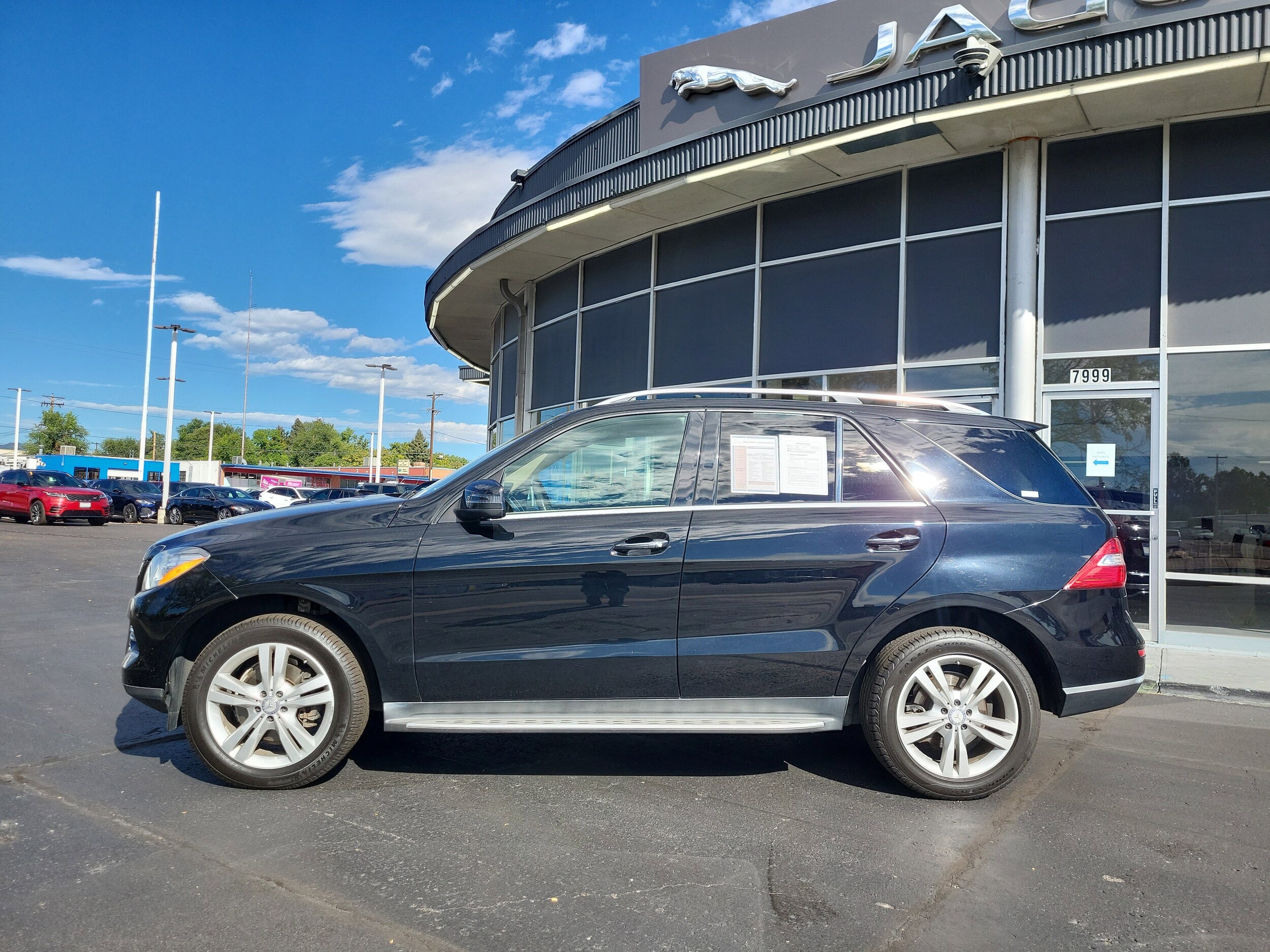 2014 Mercedes Benz ML 4MATIC 350 photo 2