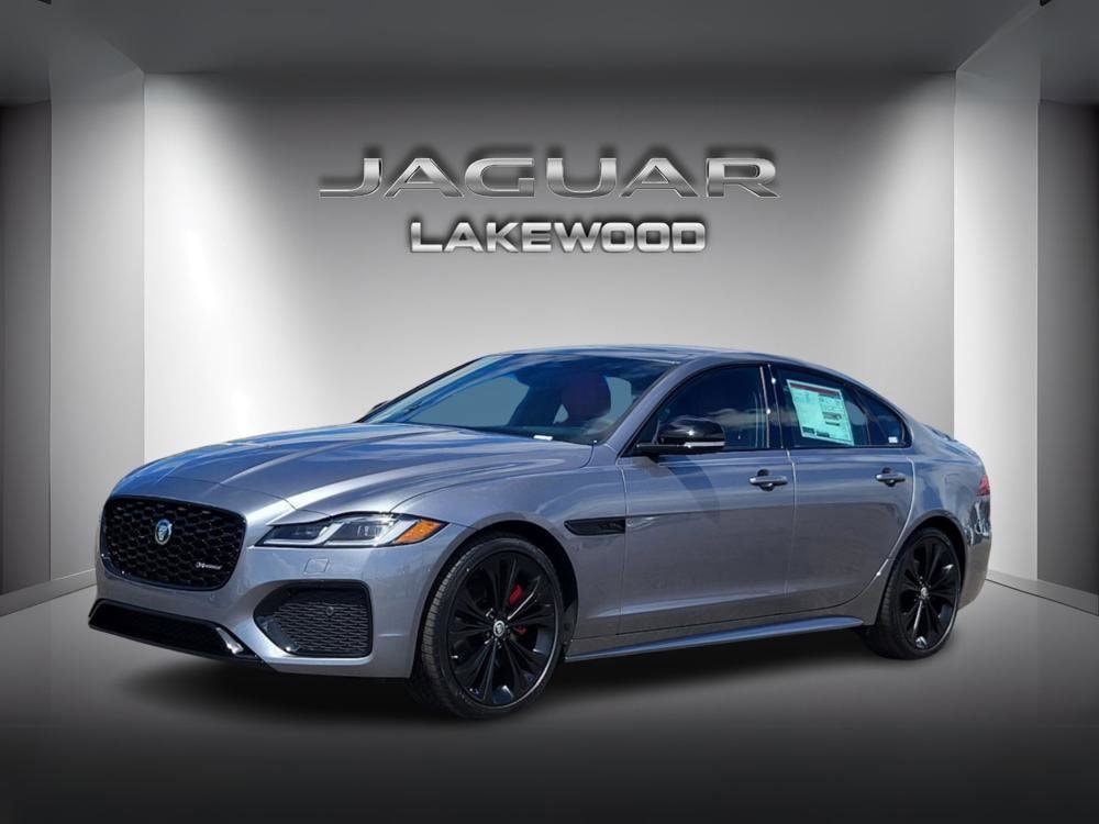 2024 Jaguar XF R-Dynamic SE