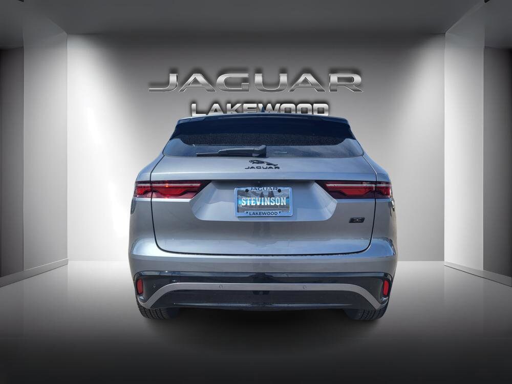 2026 Jaguar F-PACE P250 R-Dynamic S photo 4