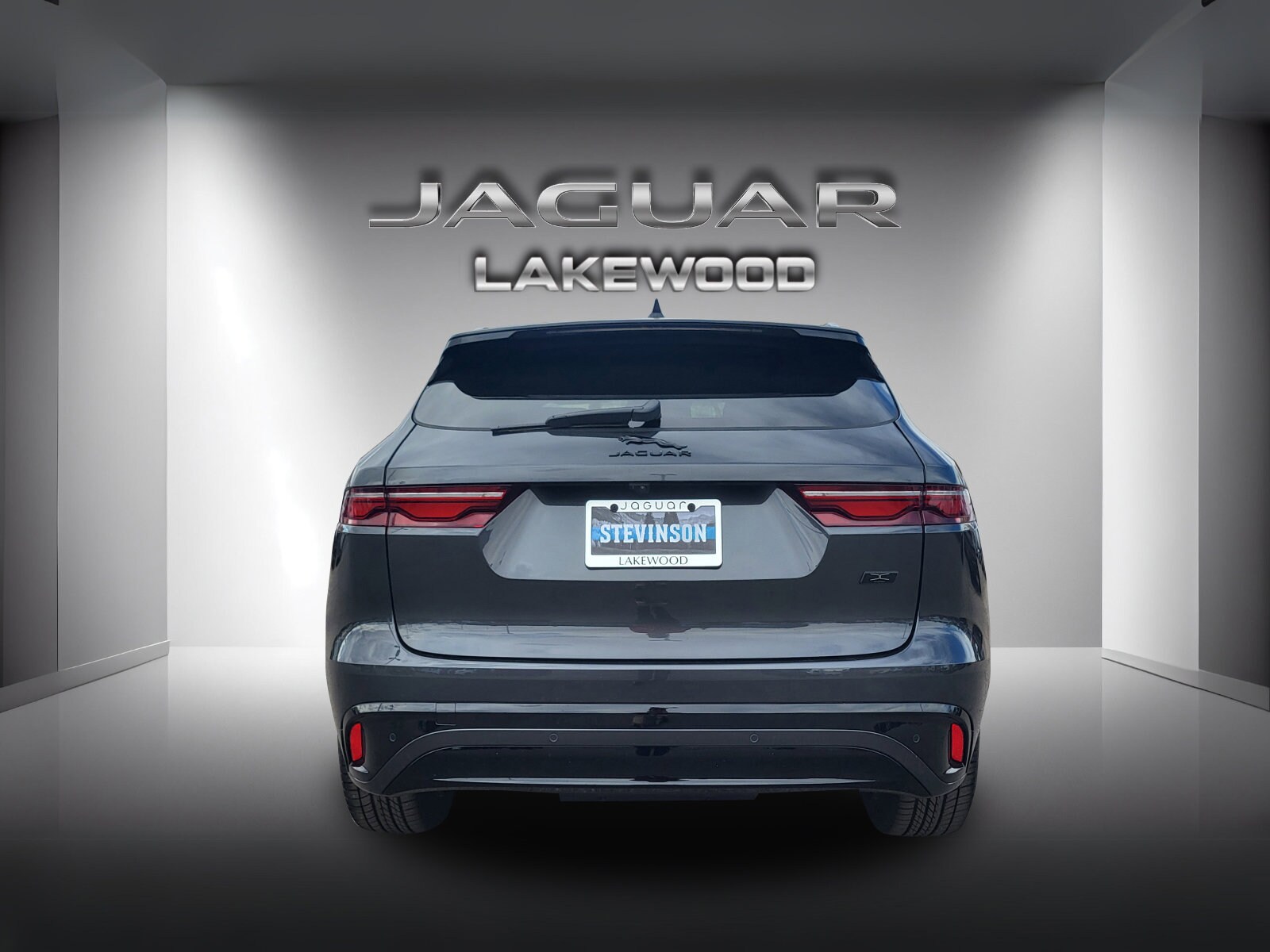2026 Jaguar F-PACE P250 R-Dynamic S photo 4