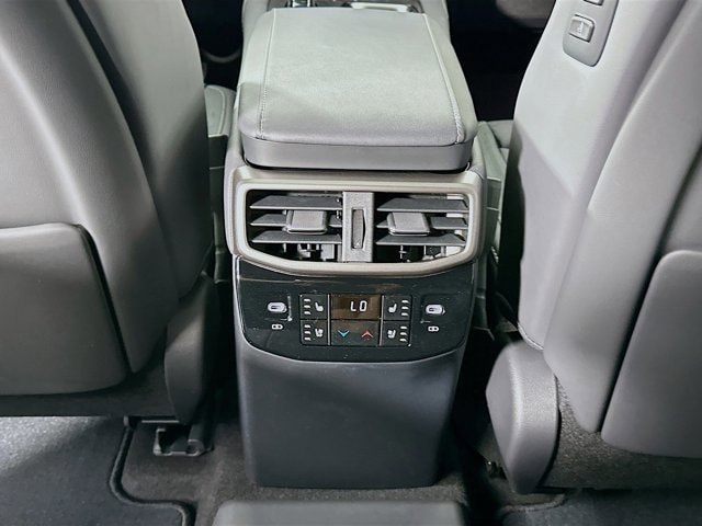 2026 Lexus RX 450h+ Luxury - Photo 28