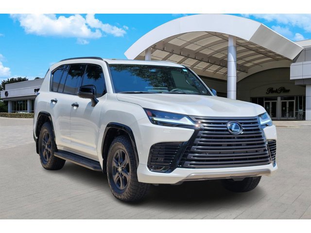 2025 Lexus LX photo 2